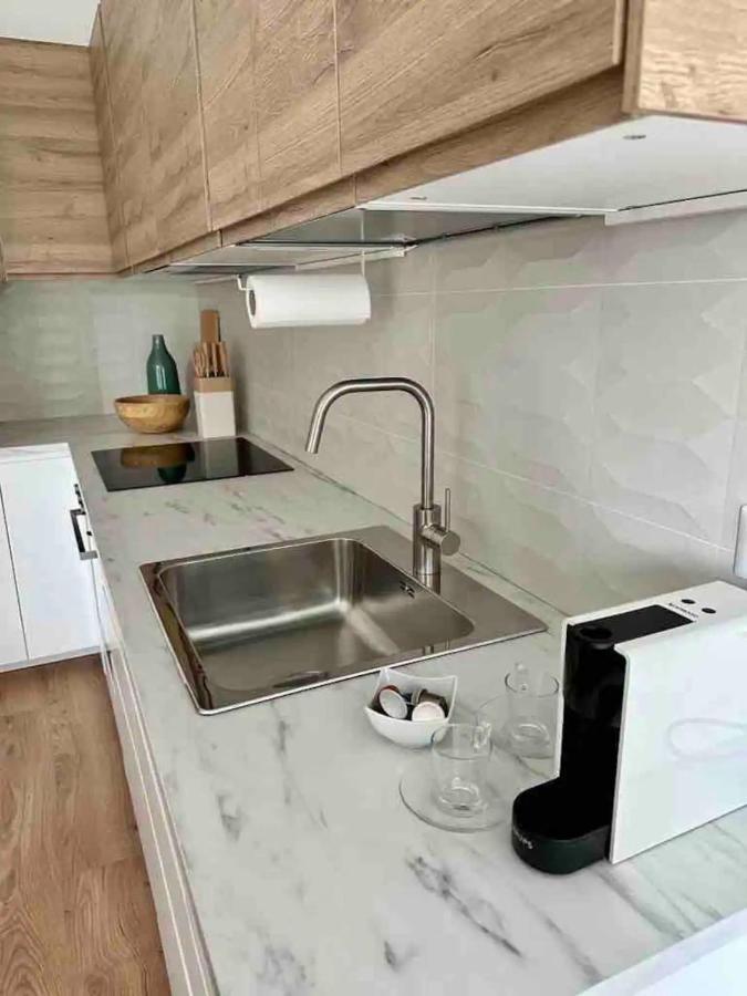Luxury 2 Bedroom Apartament, Close To San Siro, Fiera And 10 Min Metro To Duomo Milan Extérieur photo